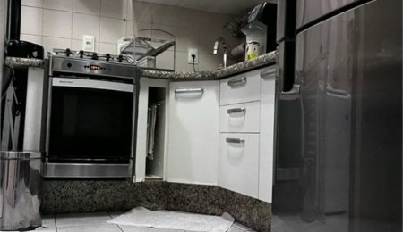 Casa à venda com 3 quartos, sendo 1 suíte, no condomínio Liberty Village, São Paulo - SP