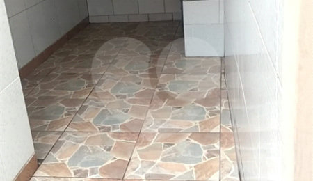 Casa à venda com 2 quartos em Vila Hortência, Sorocaba, SP