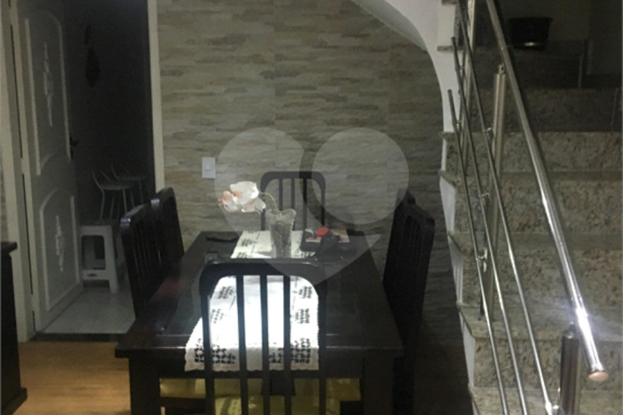 Sobrado à venda com 2 quartos em Vila Guilherme, São Paulo, SP