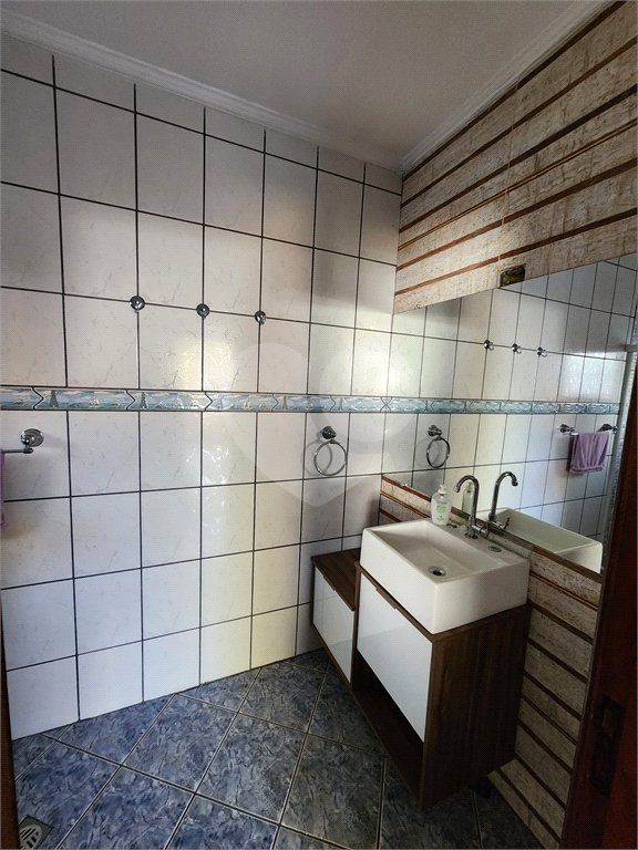 Casa à venda com 2 quartos no Centro, Poá, SP