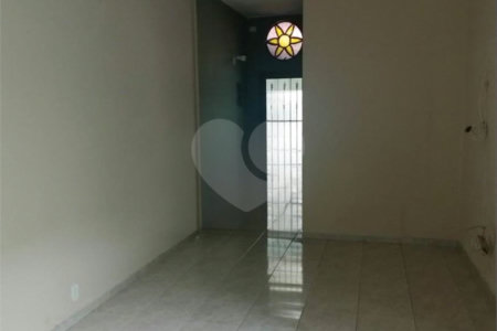 Casa Térrea à venda com 2 quartos, sendo 1 suíte, em Santana, São Paulo, SP