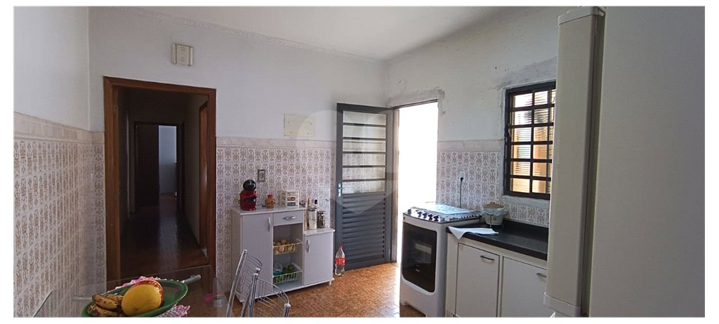 Casa à venda com 3 quartos, sendo 1 suíte, em Vila Boa Vista, São Carlos - SP