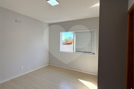 Casa à Venda com 5 Suítes na Vila Giglio em Atibaia/SP