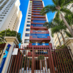 Apartamento reformado com 186 m² em Santa Cecília