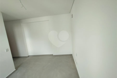 Apartamento com condomínio de clube 3 Dormitórios e 1 Suíte