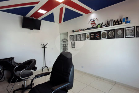 Casa à venda com 2 quartos, sendo 1 suíte, em Vila Assis, Sorocaba, SP