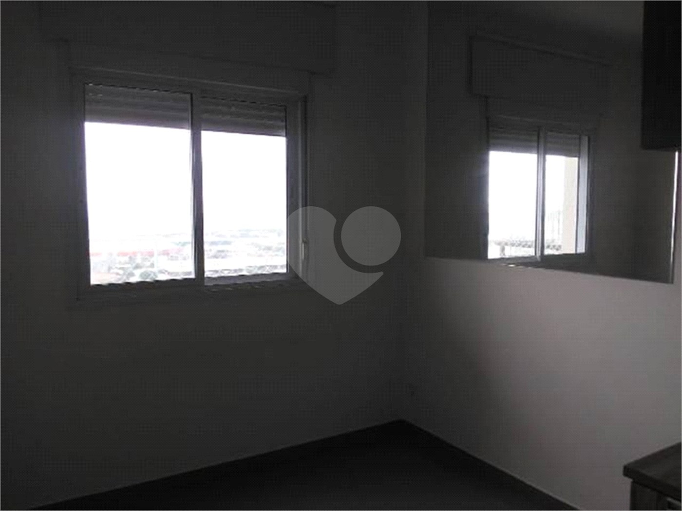 Apartamento à venda com 2 quartos, sendo 1 suíte,  em Vila Paiva, São Paulo, SP