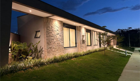 Casa à venda com 3 suítes no condomínio Condomíno Helena Maria, Sorocaba - SP