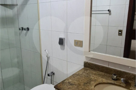 Apartamento à venda com 3 quartos, sendo 1 suíte,  em Indianópolis, São Paulo, SP