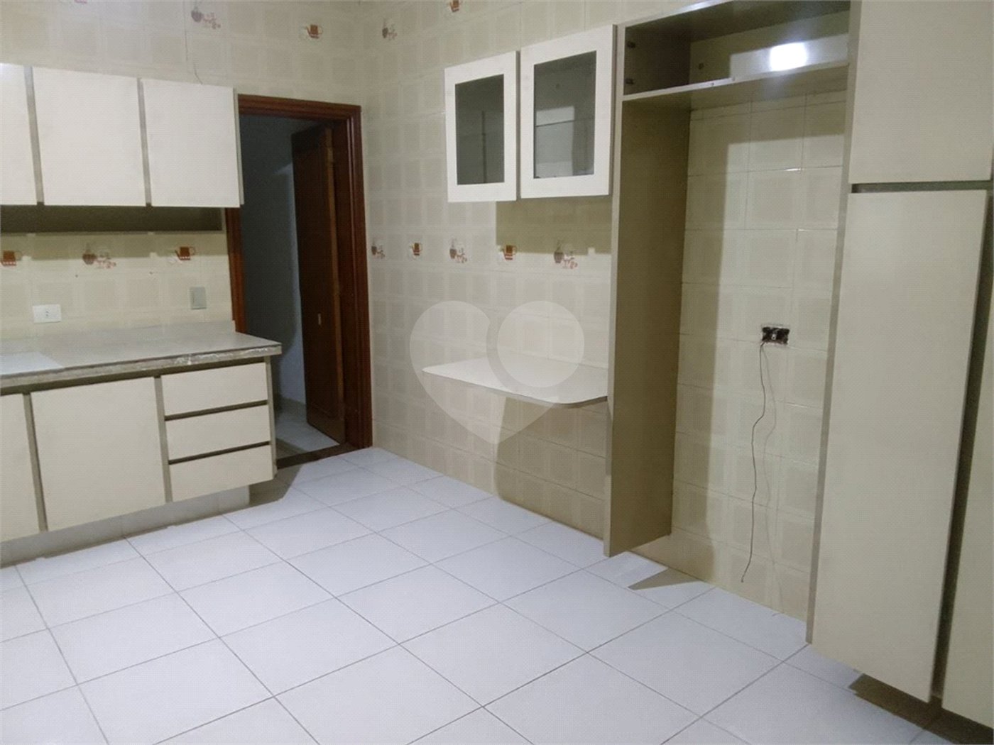 Casa à venda com 2 quartos, sendo 1 suíte, em Parada Inglesa, São Paulo, SP
