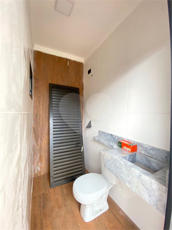 Casa à venda com 3 quartos, sendo 1 suíte, em Jardim do Lago, Atibaia, SP