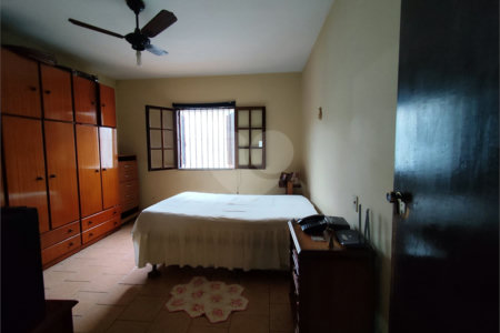 Sobrado à venda com 6 quartos, sendo 4 suítes,  em Instituto de Previdência, São Paulo, SP