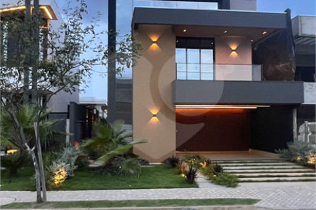 Casa à venda com 5 suítes no condomínio Florais do Parque, Cuiabá - MT