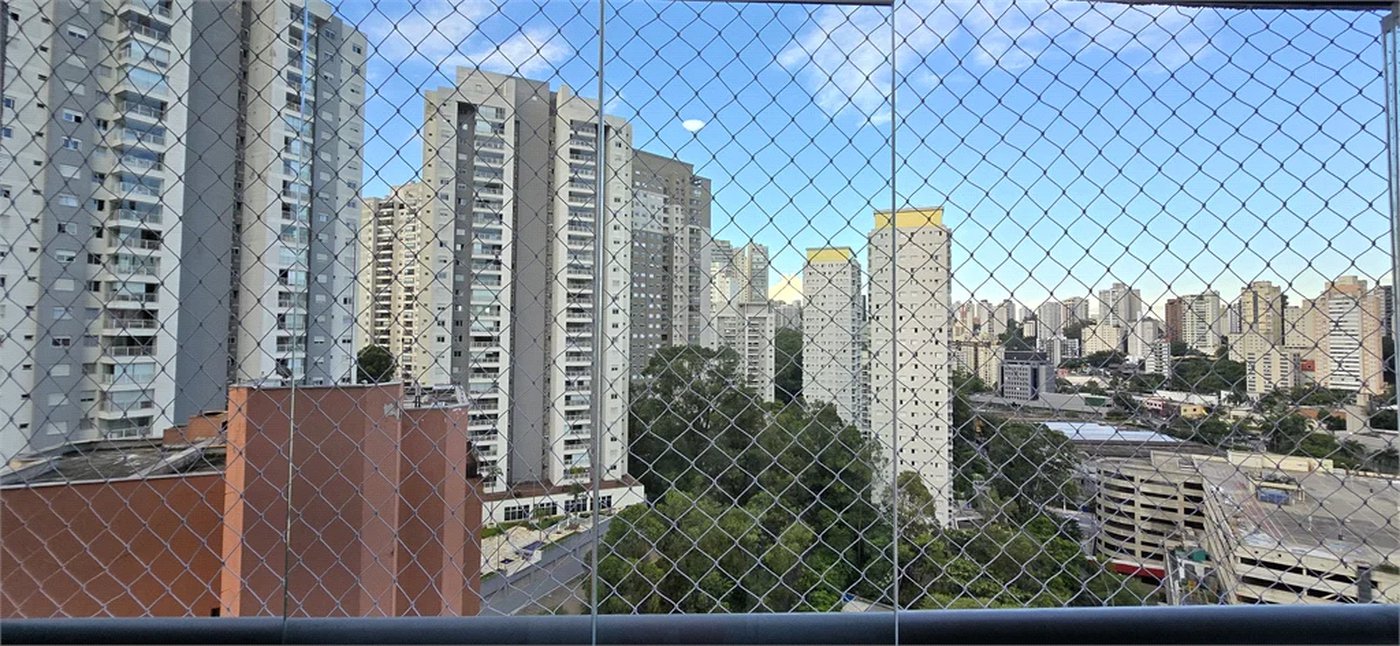 Apartamento à venda com 2 quartos, sendo 1 suíte, em Vila Andrade, São Paulo, SP