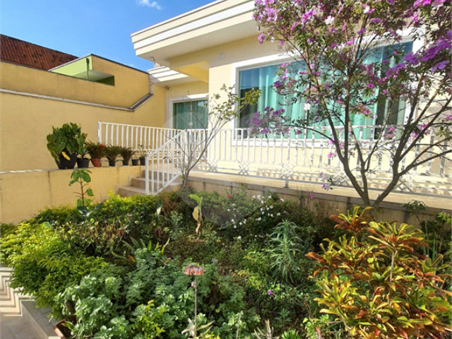 Casa Térrea à venda com 3 quartos, sendo 1 suíte,  em Vila Pereira Barreto, São Paulo, SP