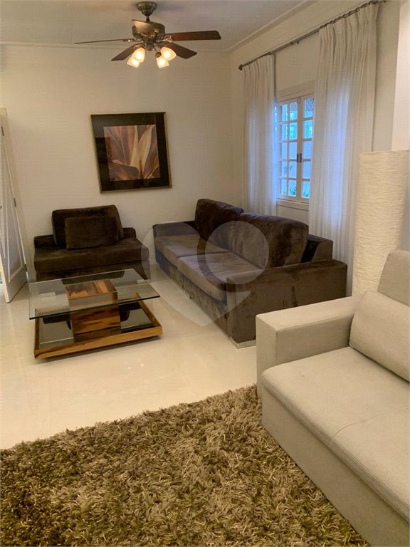 Casa Térrea à venda com 3 quartos, sendo 2 suítes, em Parque Vitória, São Paulo, SP