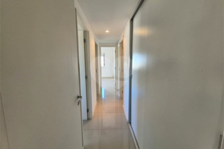 Apartamento à venda com 3 quartos, sendo 1 suíte,  em Jardim Olympia, São Paulo, SP