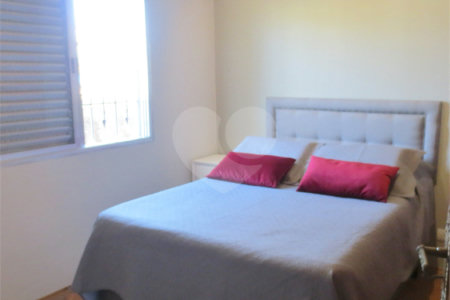 Casa Térrea à venda com 3 quartos, sendo 1 suíte, em Vila Santo Estéfano, São Paulo, SP