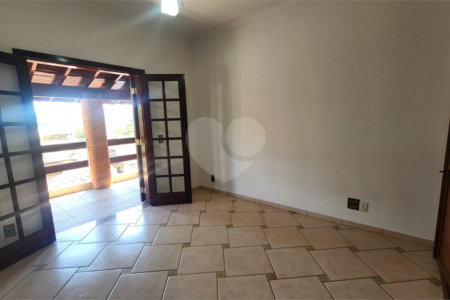 Casa à venda ou para alugar com 3 suítes no condomínio Villagio Capriccio, Louveira - SP