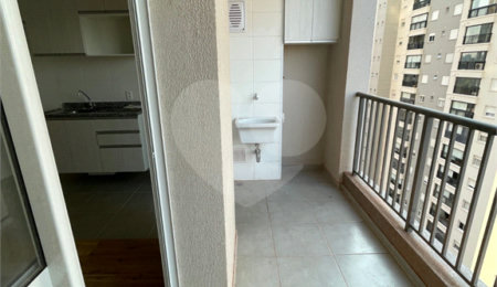 Apartamento à venda com 2 quartos em Alphaville Empresarial, Barueri, SP