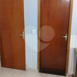 Casa à venda com 4 quartos, sendo 1 suíte, em Parque Santa Rosa, Suzano, SP