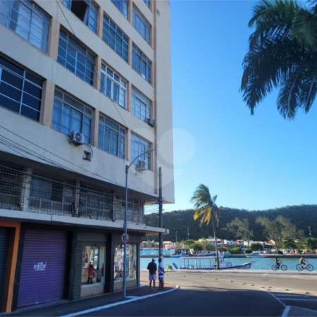 Apartamento à venda com 2 quartos no Centro, Cabo Frio, RJ