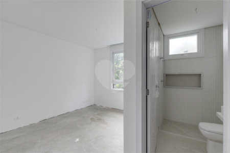 Casa à venda com 4 suítes no condomínio Venezia, São Paulo - SP