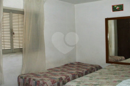 Sobrado à venda com 3 quartos em Chora Menino, São Paulo, SP