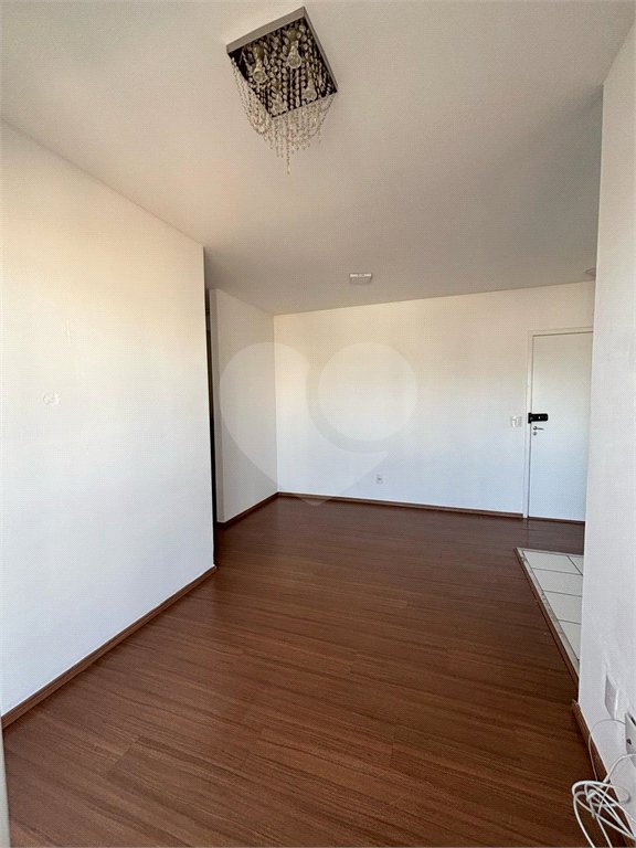 Apartamento à venda com 2 quartos, sendo 1 suíte, em Vila Galvão, Guarulhos, SP
