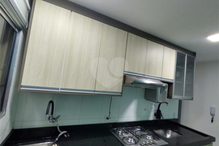 Apartamento à venda com 2 quartos em Jardim América, Poá, SP