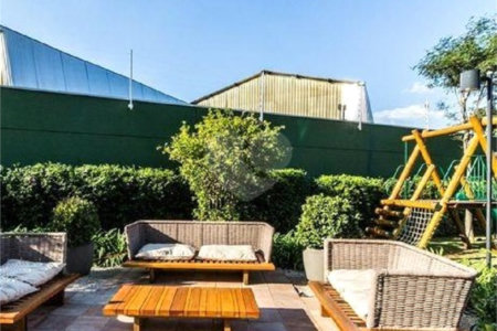 Apartamento à venda com 2 quartos, sendo 1 suíte, em Parque Industrial Tomas Edson, São Paulo, SP