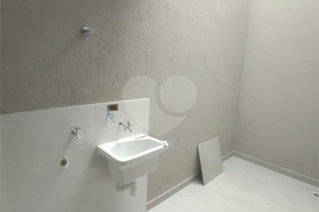 Sobrado à venda com 3 quartos, sendo 1 suíte, em Parada Inglesa, São Paulo, SP