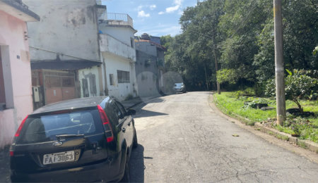 Terreno à venda com 3 quartos em Jardim Rizzo, São Paulo, SP