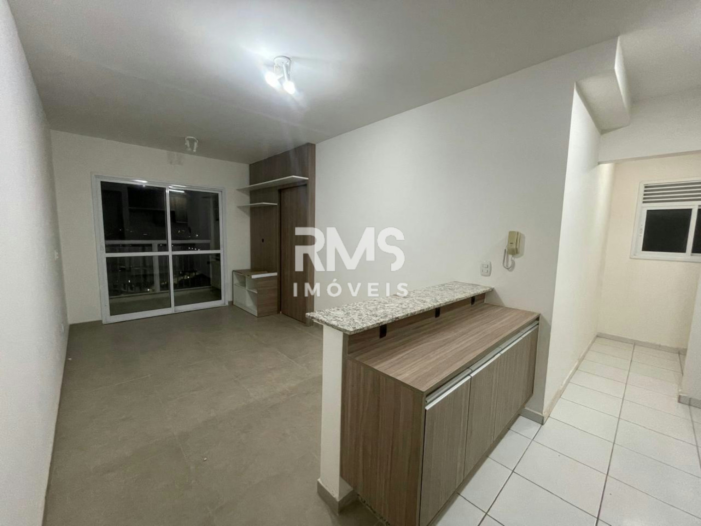 Apartamento para alugar com 2 quartos, sendo 1 suíte,  em Parque Industrial, Itu, SP