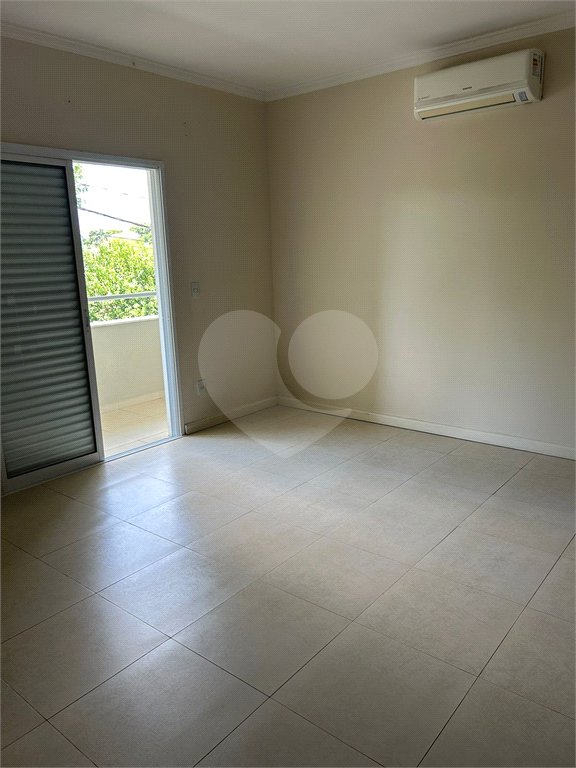 Casa à venda com 3 suítes no condomínio Terras de São Francisco, Vinhedo - SP