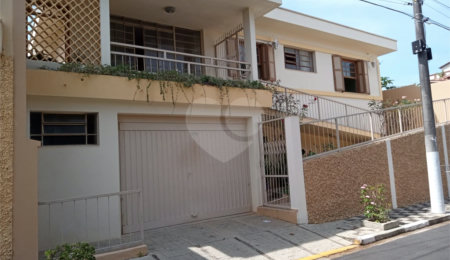 Casa à venda com 3 quartos no Centro, Serra Negra, SP