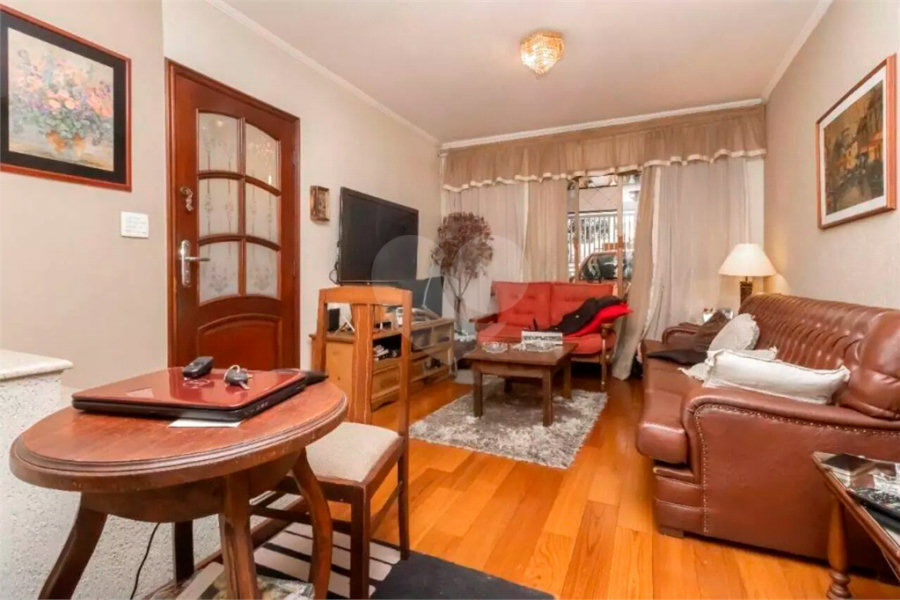 Sobrado à venda com 3 quartos, sendo 1 suíte,  em Tremembé, São Paulo, SP