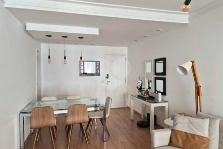 Apartamento à venda com 2 quartos, sendo 1 suíte, em Pinheiros, São Paulo, SP