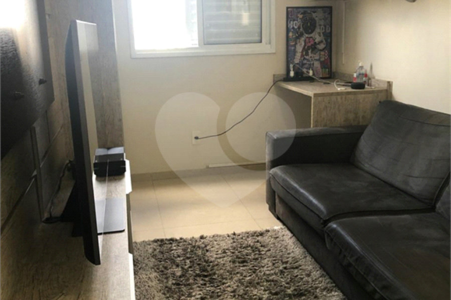 Apartamento à venda com 3 quartos, sendo 1 suíte, em Vila Guilherme, São Paulo, SP