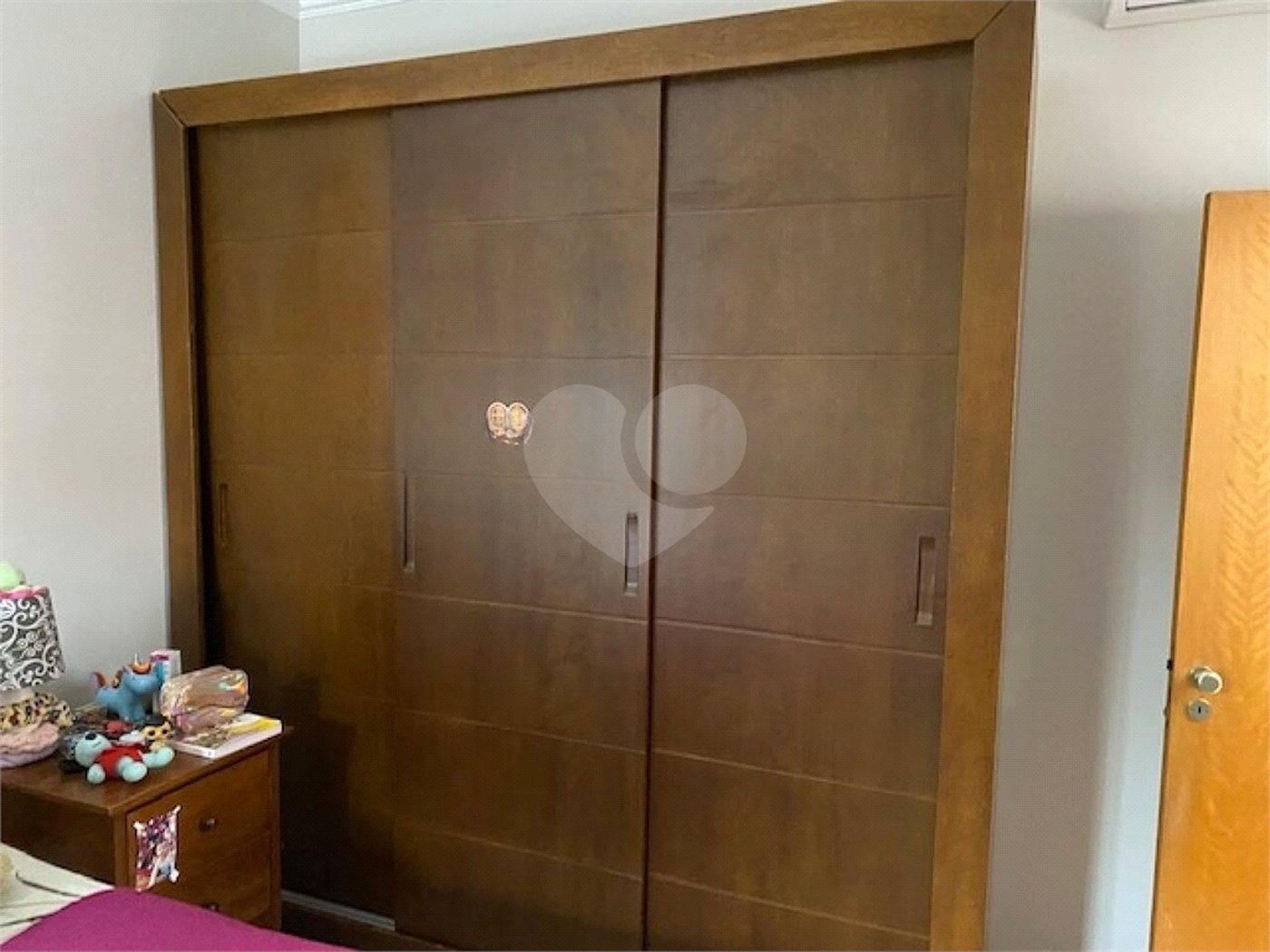 Sobrado à venda com 5 quartos, sendo 2 suítes, em Jardim São Bento, São Paulo, SP