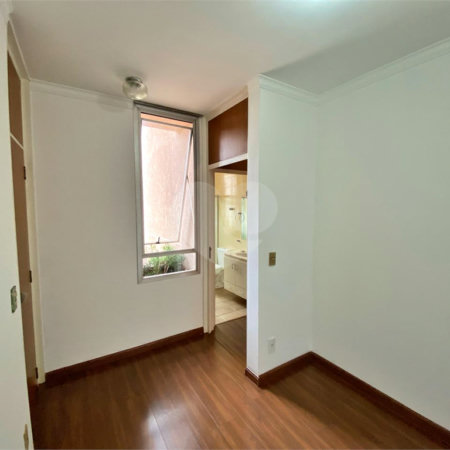 Apartamento à venda com 2 quartos, sendo 1 suíte, no Centro, Ribeirão Preto, SP