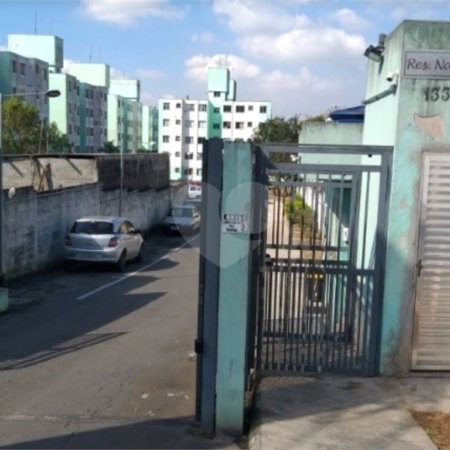 Apartamento à venda com 2 quartos em Jardim Itamarati, Poá, SP