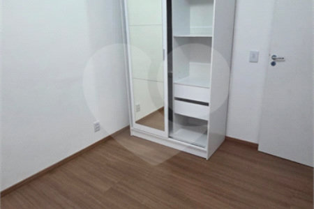 Apartamento à venda com 2 quartos em Vila Zat, São Paulo, SP