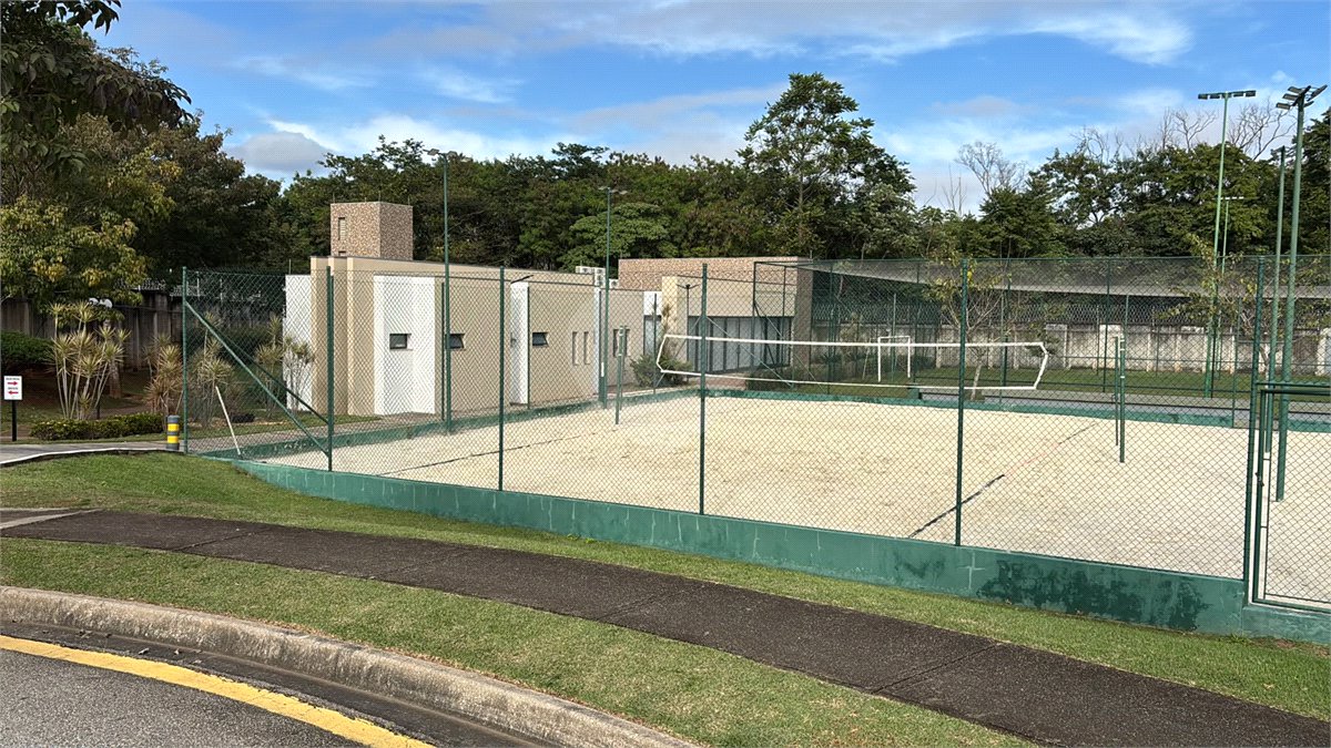Casa à venda com 3 suítes no condomínio Residencial Chácara Ondina, Sorocaba - SP