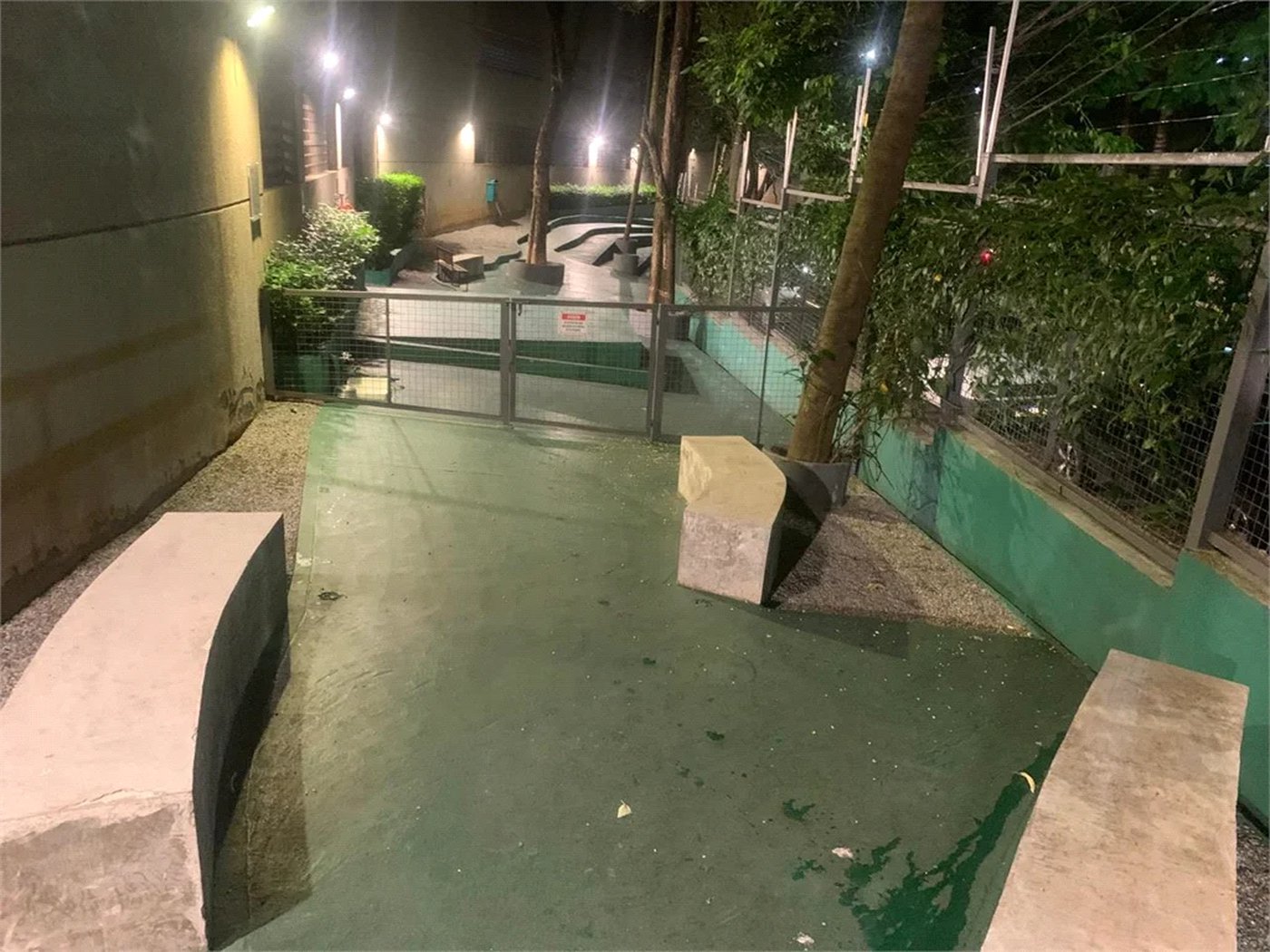 Apartamento à venda com 2 quartos em Parque Reboucas, São Paulo, SP
