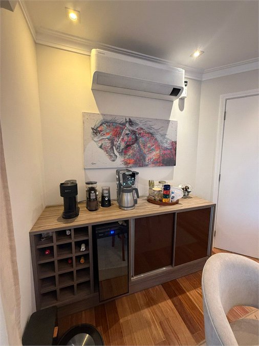 Apartamento à venda com 2 suítes em Jardim Londrina, São Paulo, SP