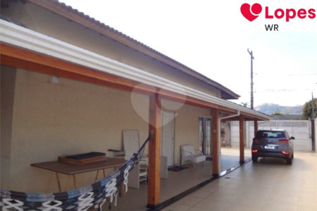 Casa à venda com 5 quartos, sendo 1 suíte, em Jardim Shangri-lá, Atibaia, SP