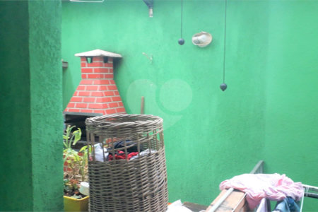 Casa à venda com 3 quartos, sendo 1 suíte,  no condomínio Jardim das Palmas, São Paulo - SP