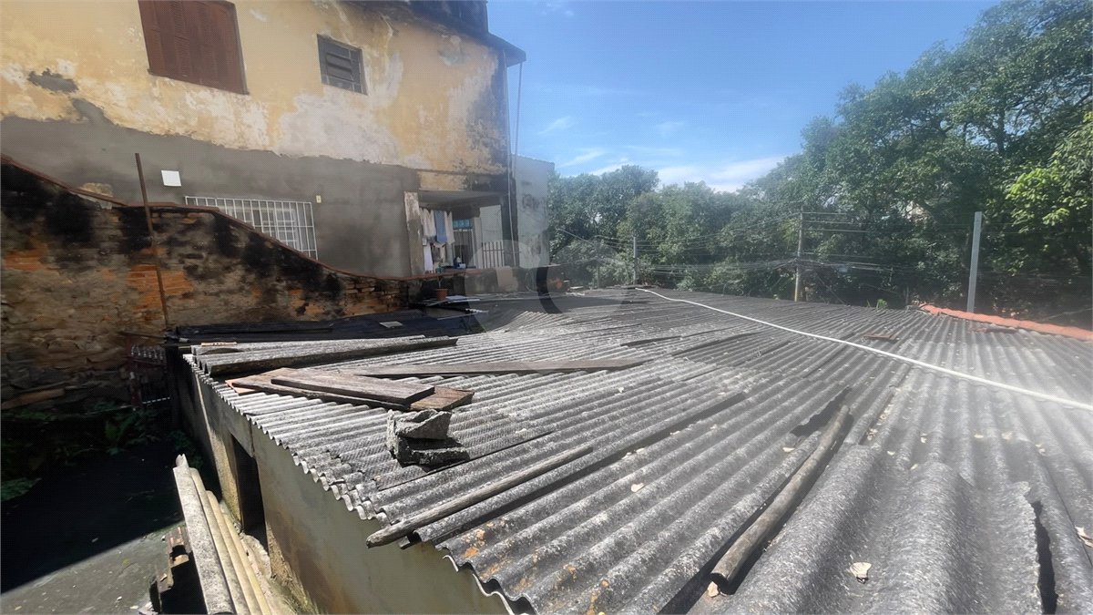 Terreno à venda com 3 quartos em Jardim Rizzo, São Paulo, SP