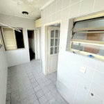 Apartamento com 2 dormitórios, 1 suíte, dependência de empregada à venda, 107 m² por R$ 640.000 - Marapé - Santos/SP